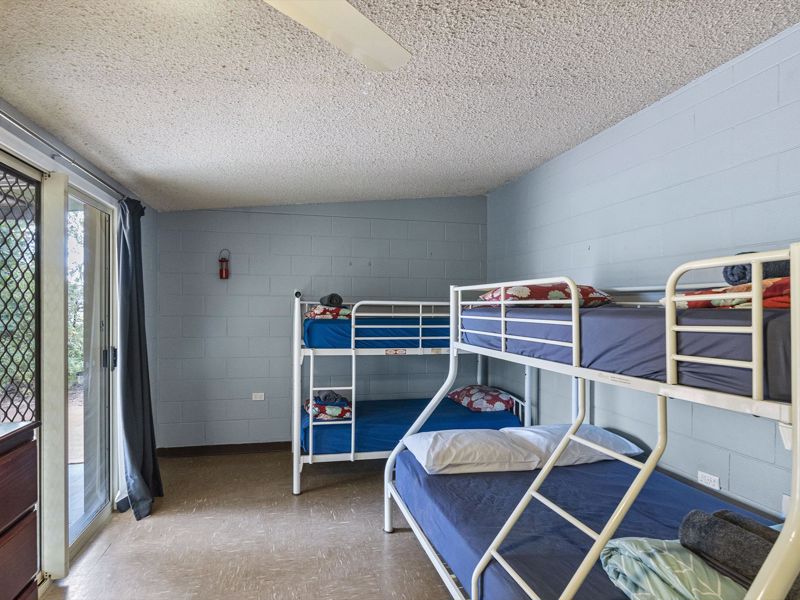 15 Grenadier Street - Image 2