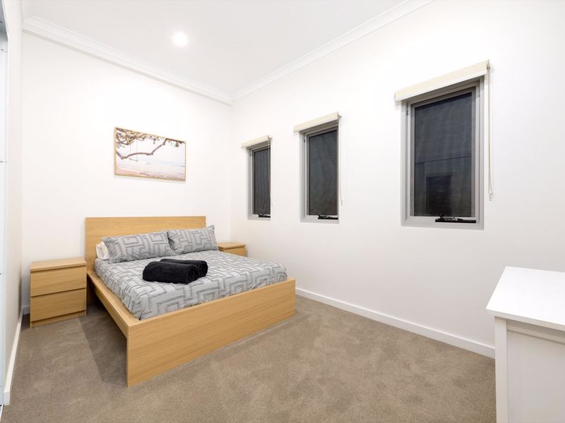 22 Cooyou Close - Image 2