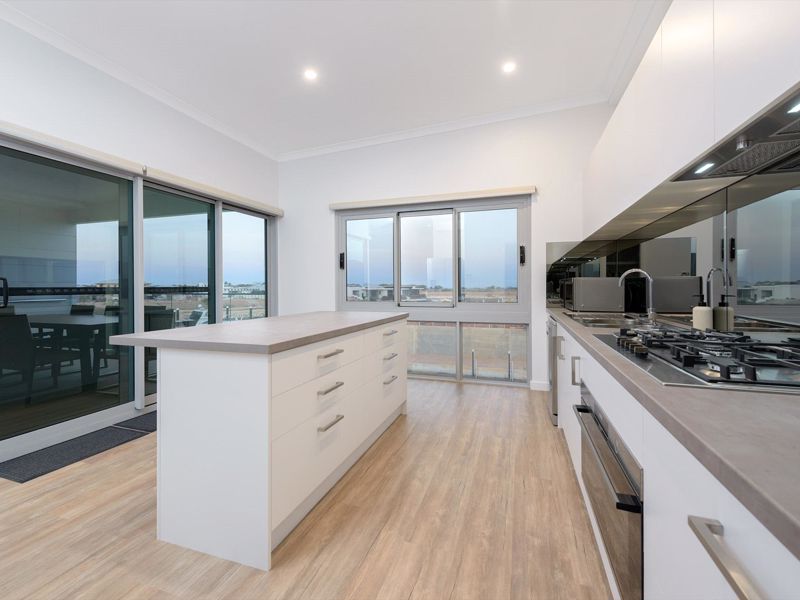 22 Cooyou Close - Image 3