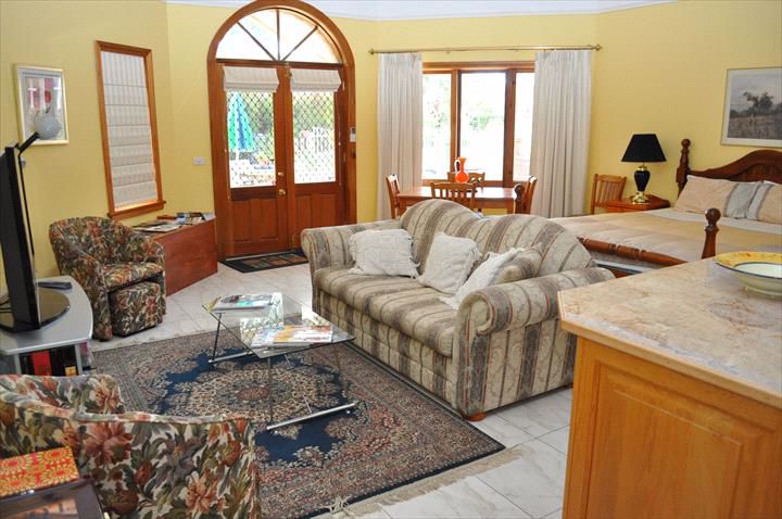 Apartments on Fiedler - Image 5