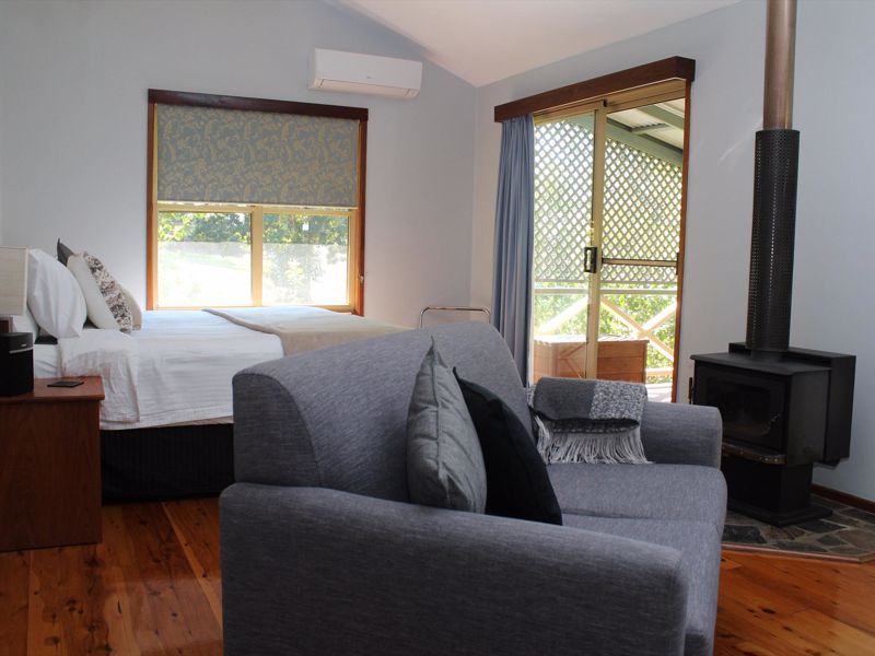 Bendles Cottages - Image 5