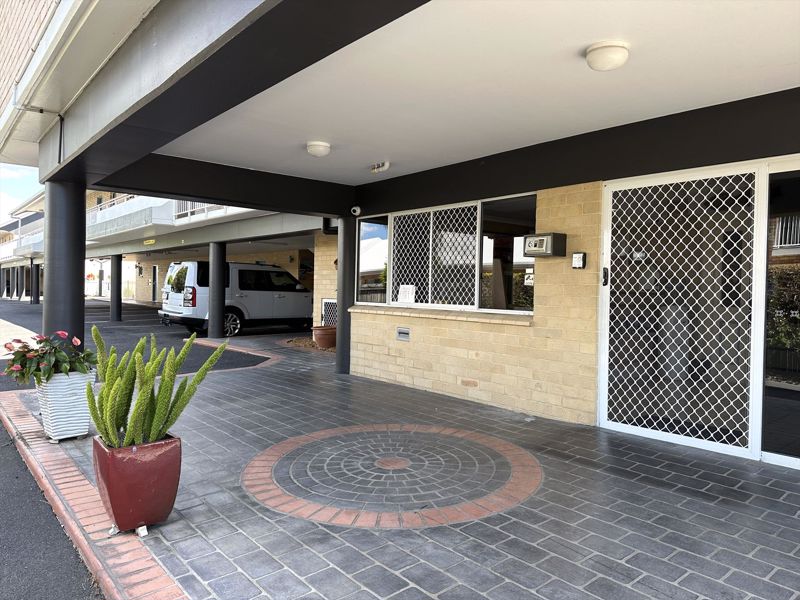 Best Western Ambassador Motor Lodge - Image 4