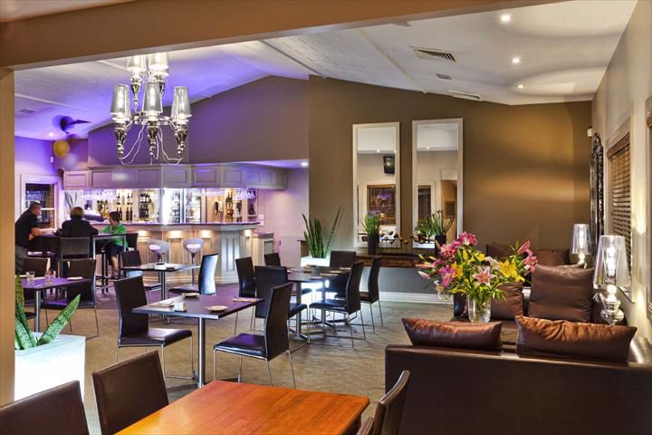 Best Western Ambassador on Ruthven - Image 3