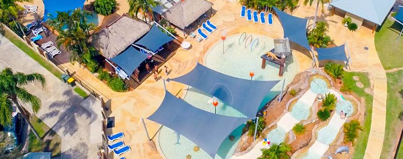 Blue Dolphin Holiday Resort - Image 2