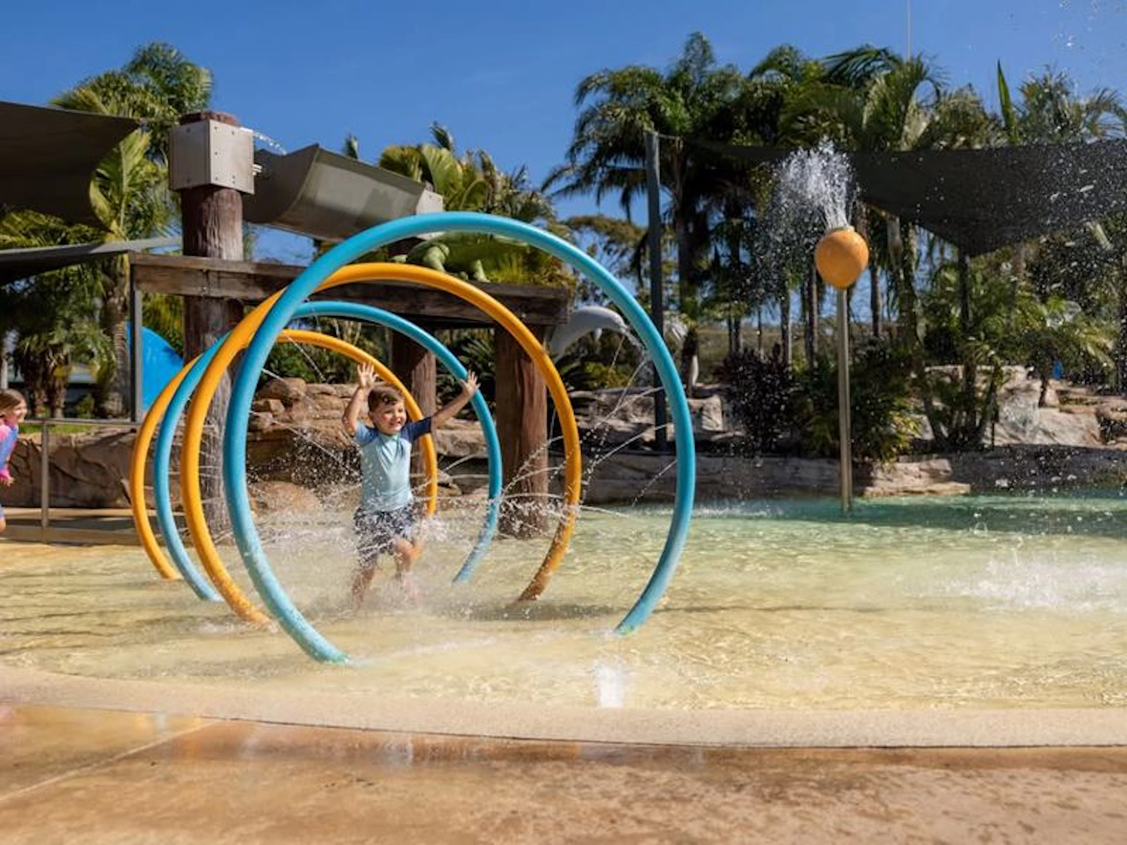 Blue Dolphin Holiday Resort - Image 5