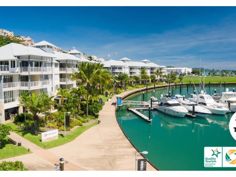 Boathouse Apartments