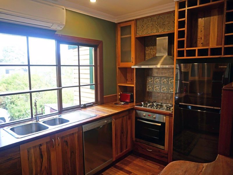 Bridgefield Guest House - Image 5