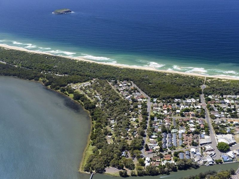 Budgewoi Holiday Park