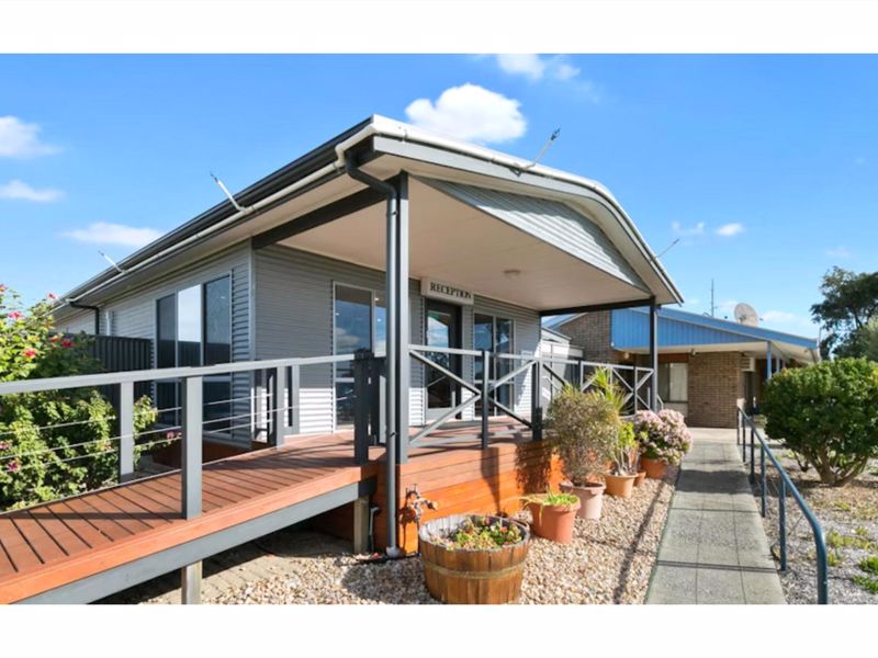 Coffin Bay Caravan Park - Image 2