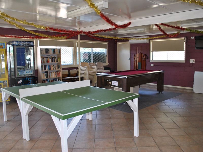 Coral Tree Lodge Tourist Park - Image 2