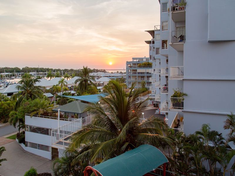 Cullen Bay Resorts - Image 3