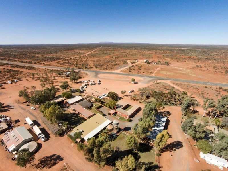 Curtin Springs Wayside Inn in Red Centre — photo 1