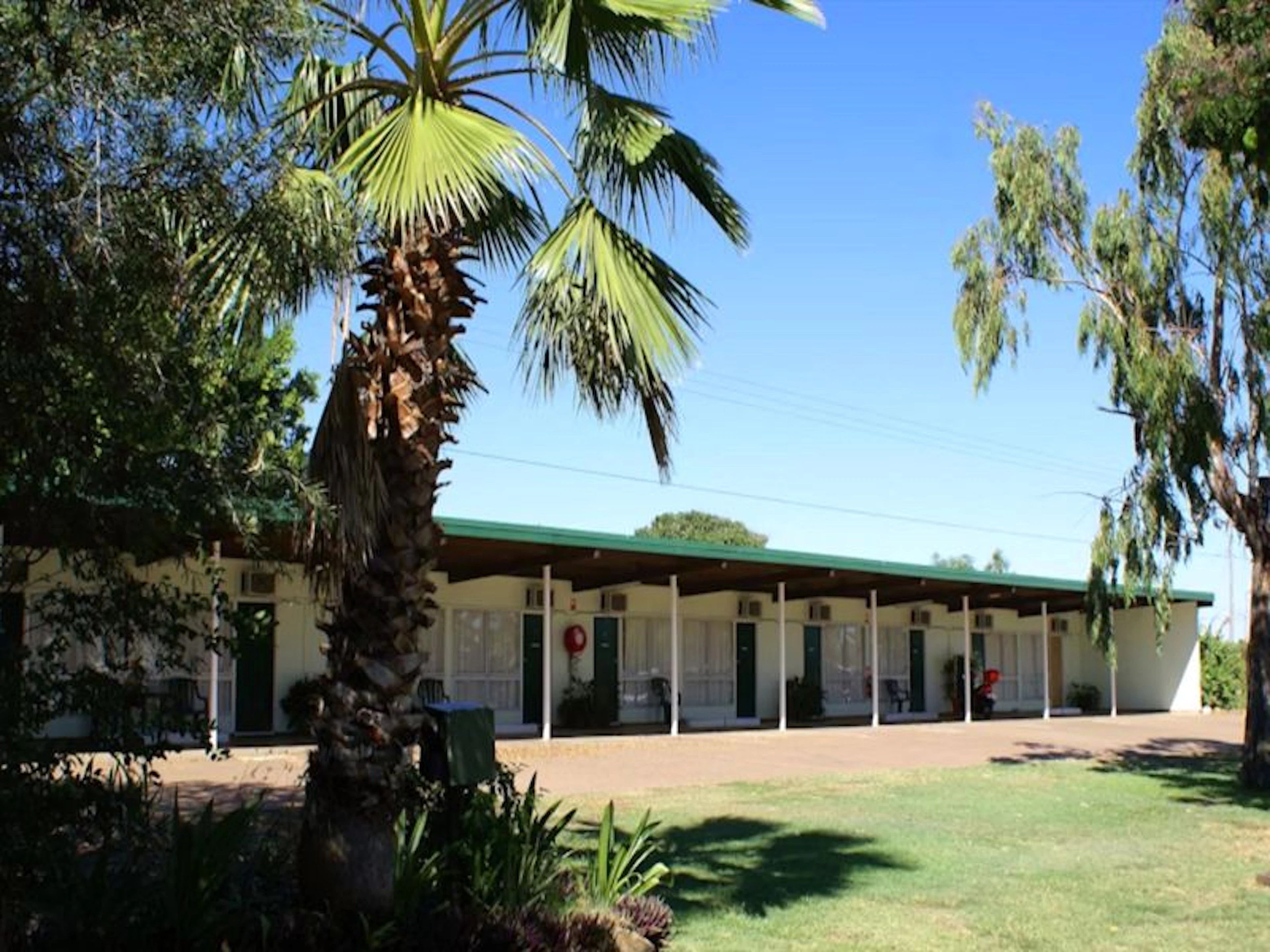 Discovery Parks - Blackwater Central Motel