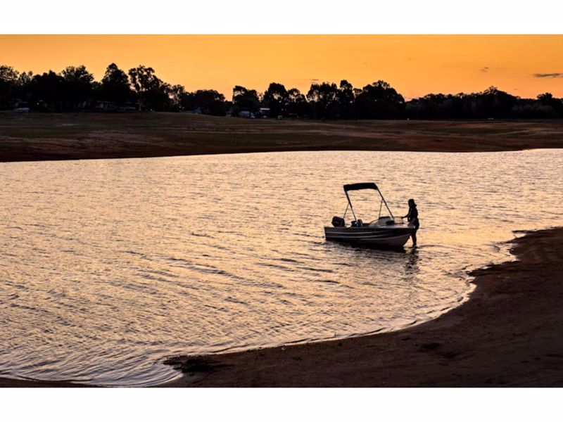 Discovery Parks Lake Hume Victoria - Image 3