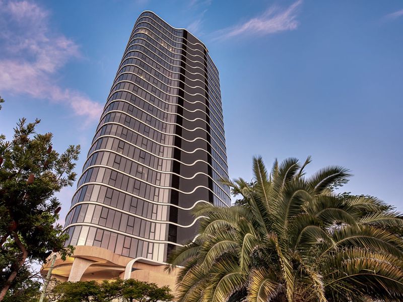 Encore Broadbeach - Image 2