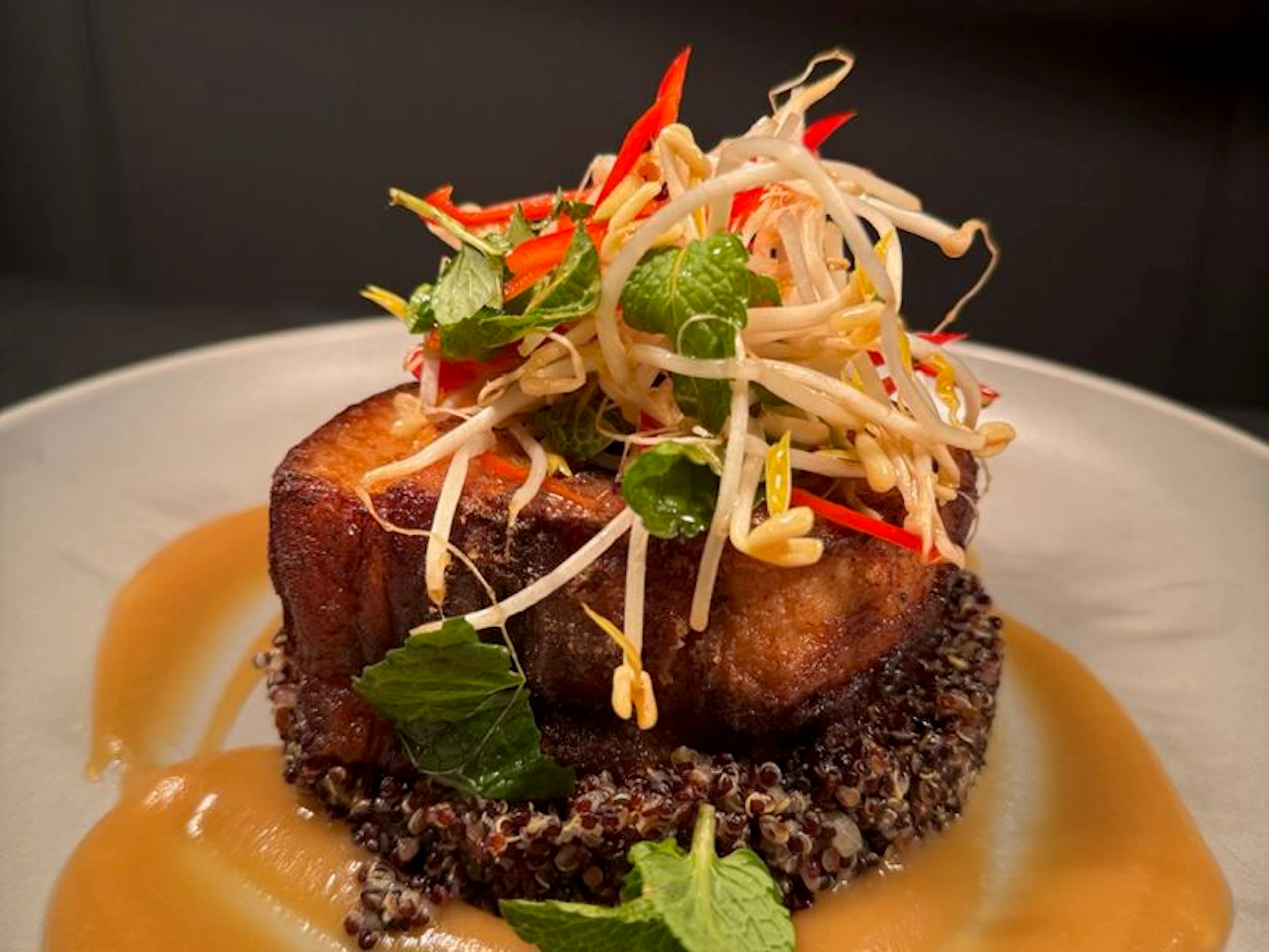 Esk Grand Hotel - Image 4