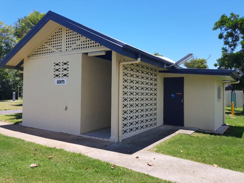 Fisherman's Beach Holiday Park - Image 3