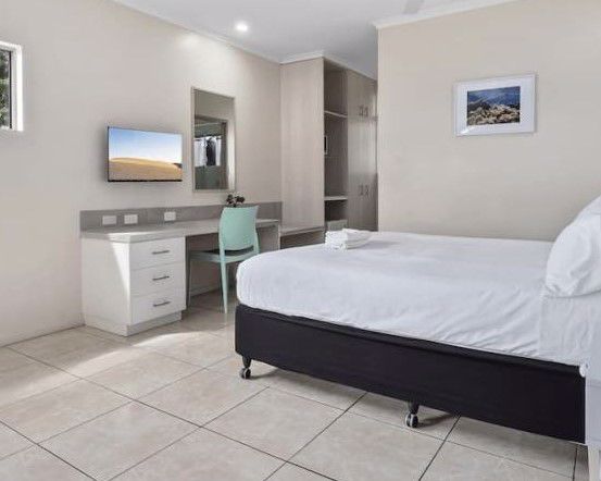 Hotel Tropiq - Image 2