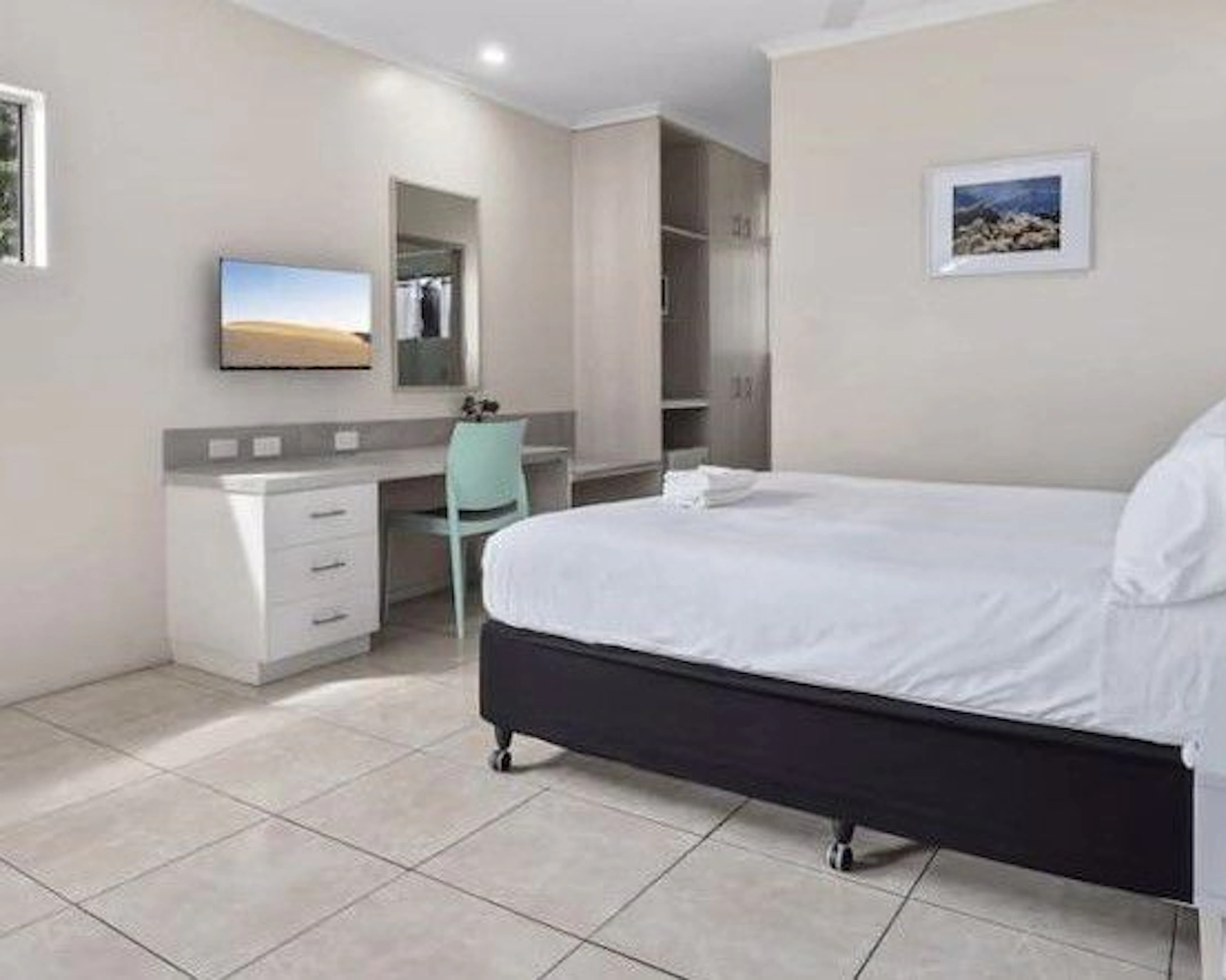 Hotel Tropiq - Image 2