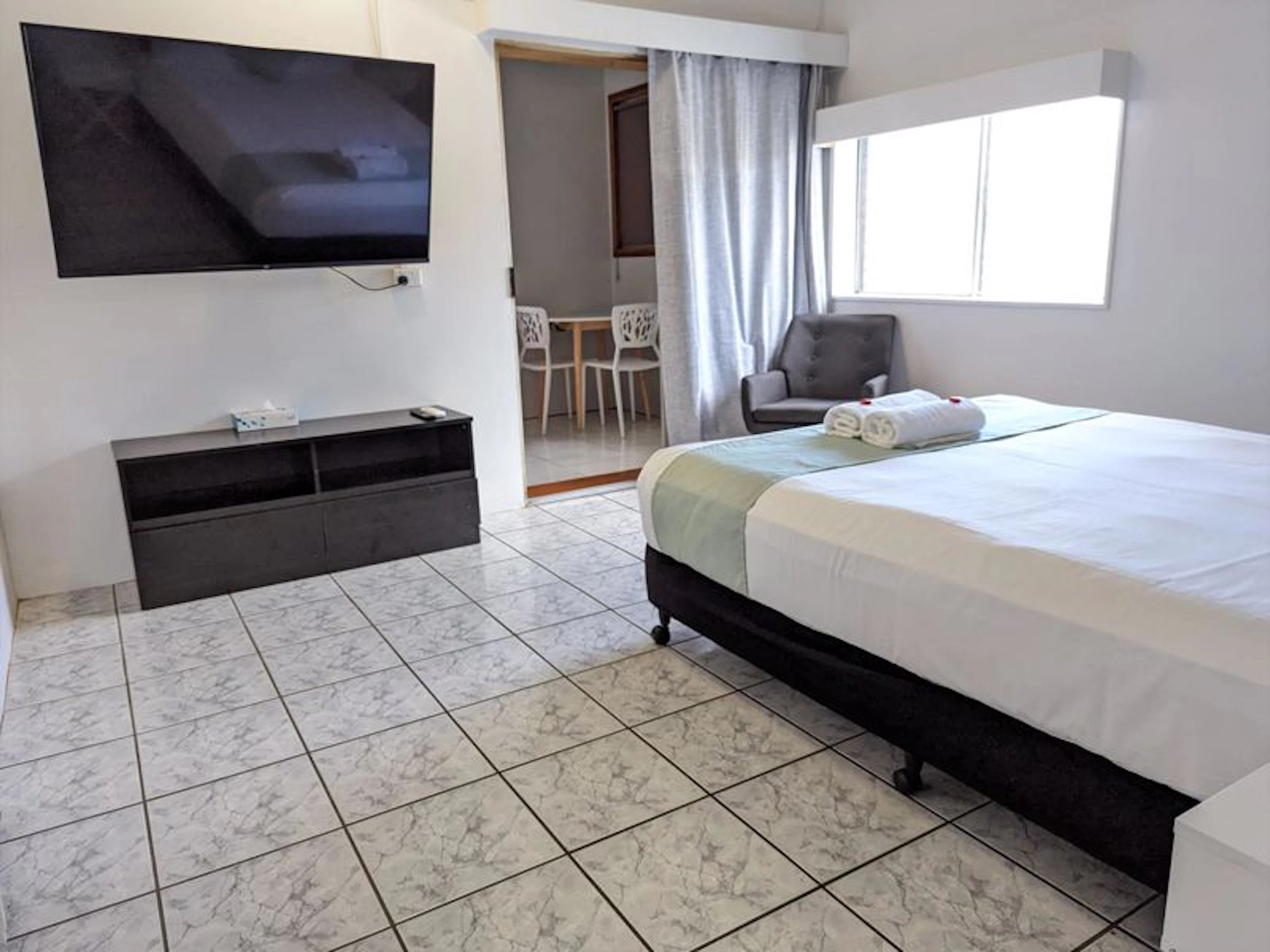 Hotel Tropiq - Image 3