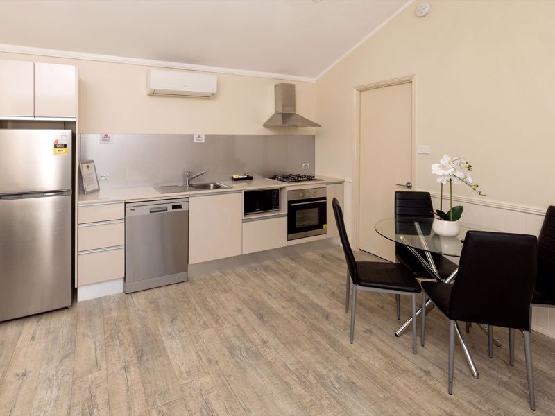 Jetty Caravan Park - Image 2