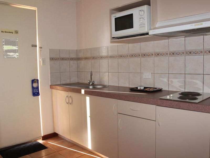 Karri Forest Motel - Image 2