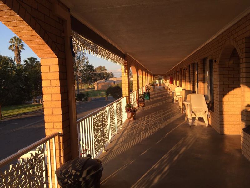 Lakeview Motel - Image 4