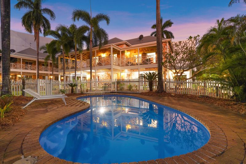 Mandalay Luxury Stay