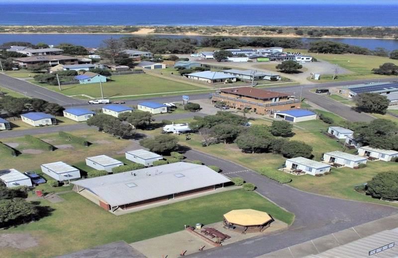 Marlo Caravan Park and Motel