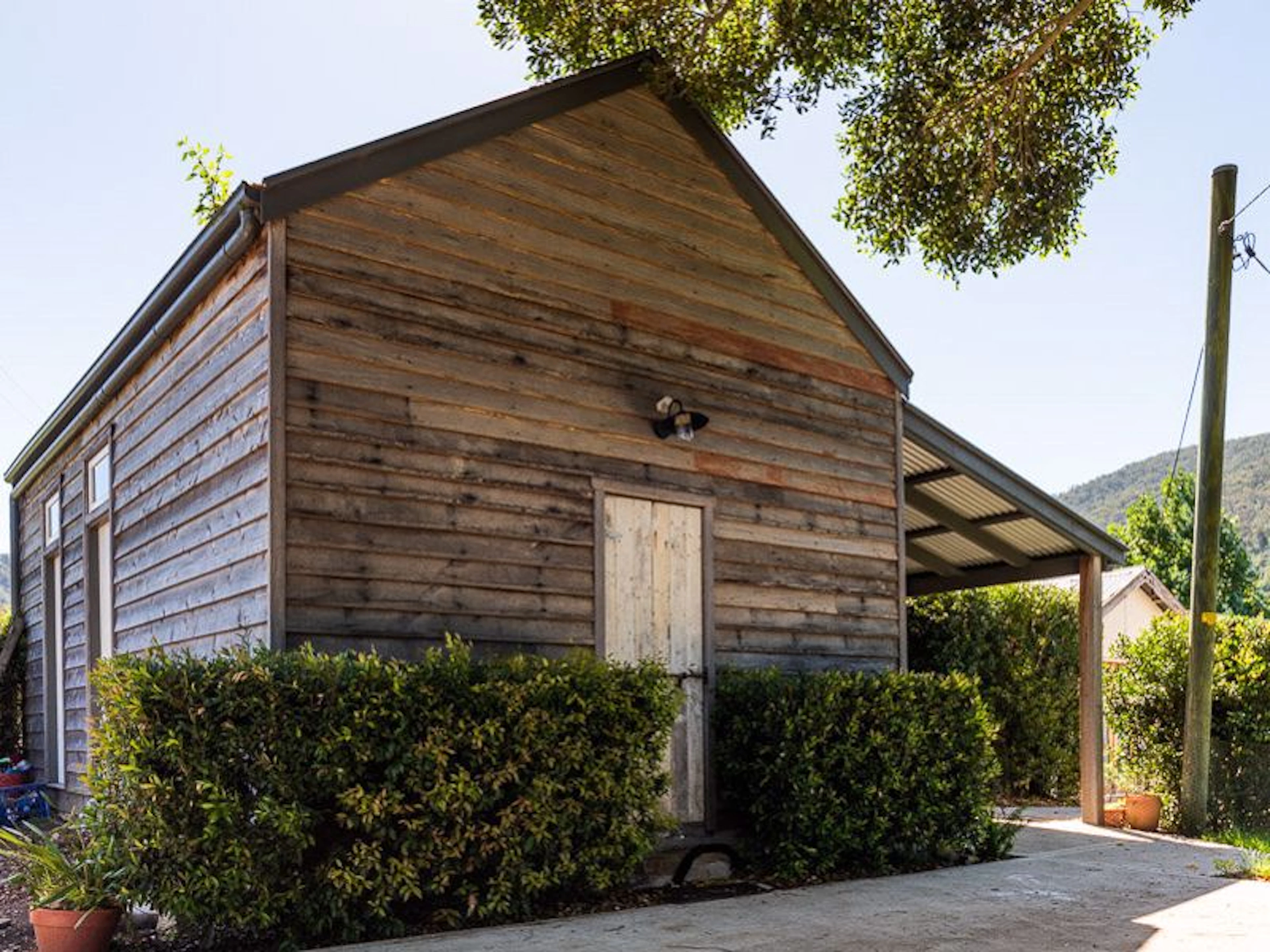 Mountain View Lake Holiday Park