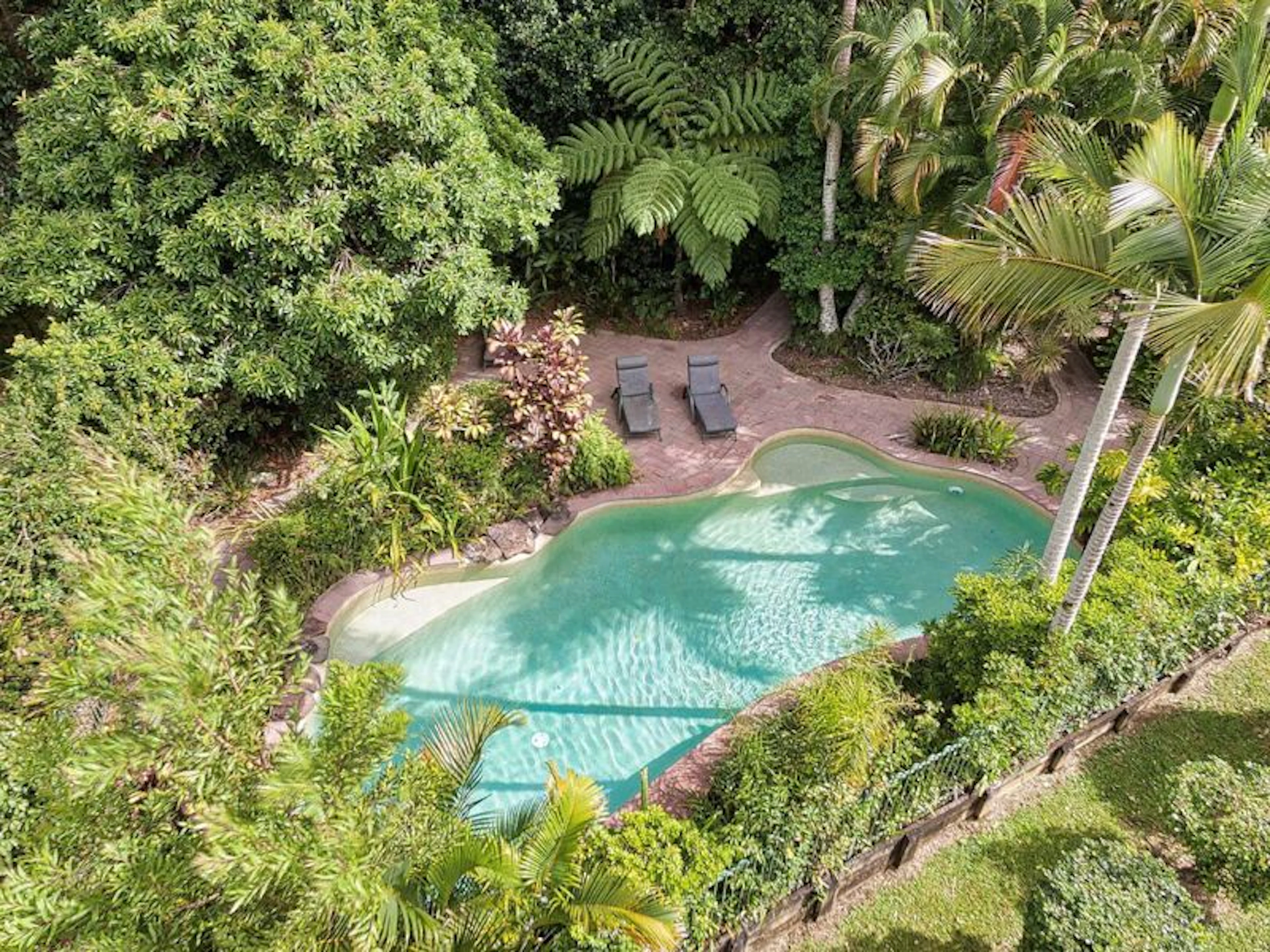 Narrows Escape Rainforest Retreat - Image 4