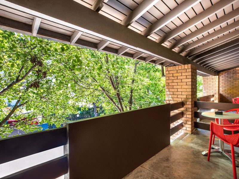 Nightcap at The Ranch Hotel - Image 4