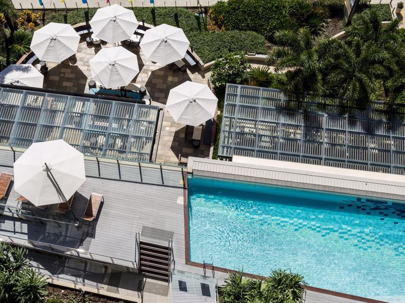 Oaks Redcliffe Mon Komo Suites - Image 3