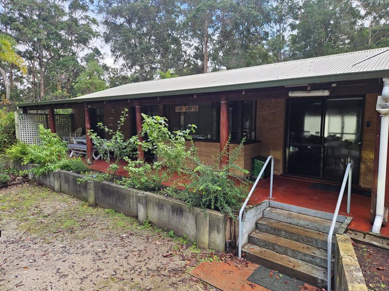 Pemberton Forest Cottages - Image 4