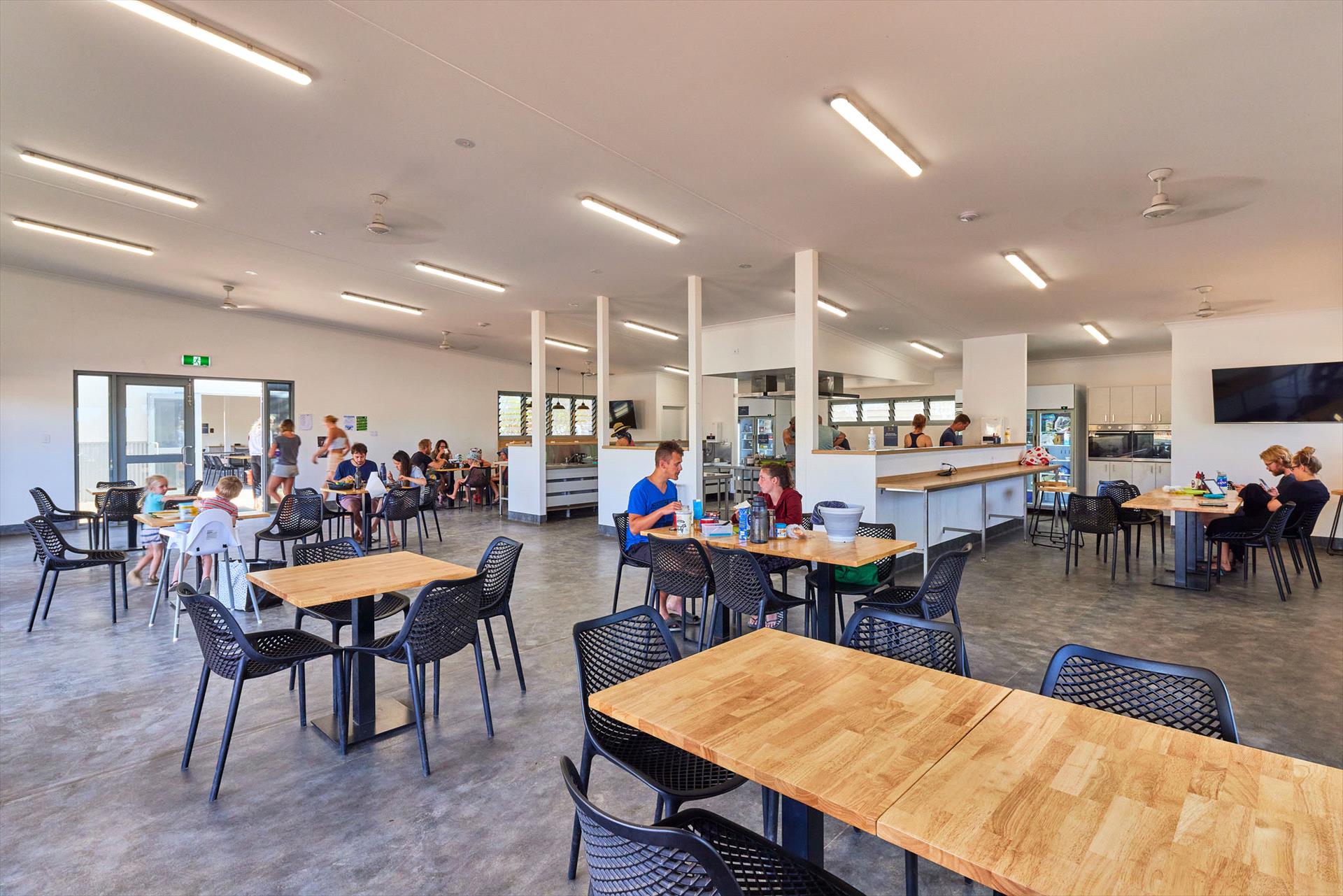 RAC Exmouth Cape Holiday Park - Image 3