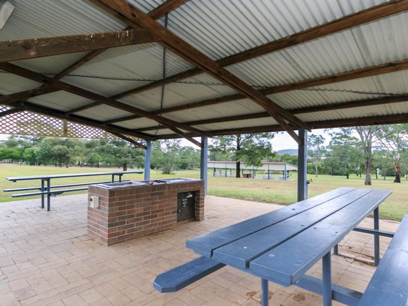 Reflections Lake Glenbawn - Image 2