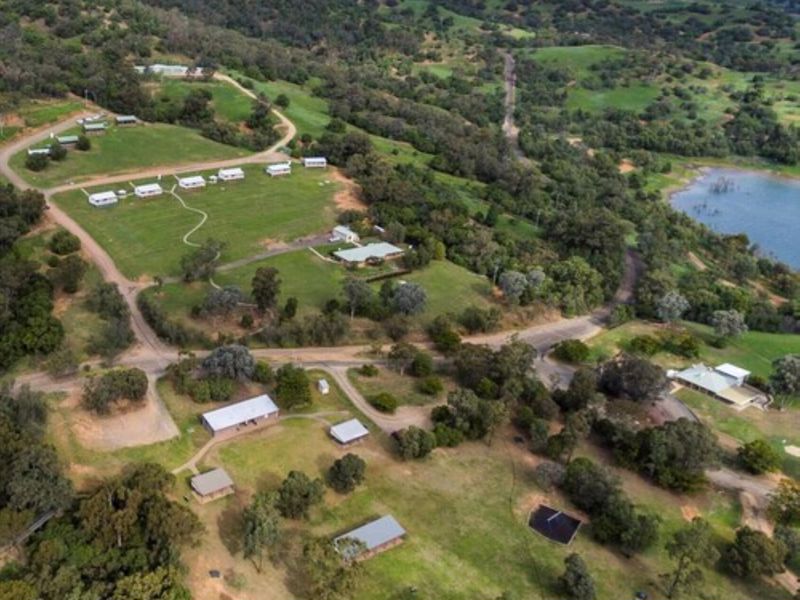 Reflections Lake Glenbawn - Image 4