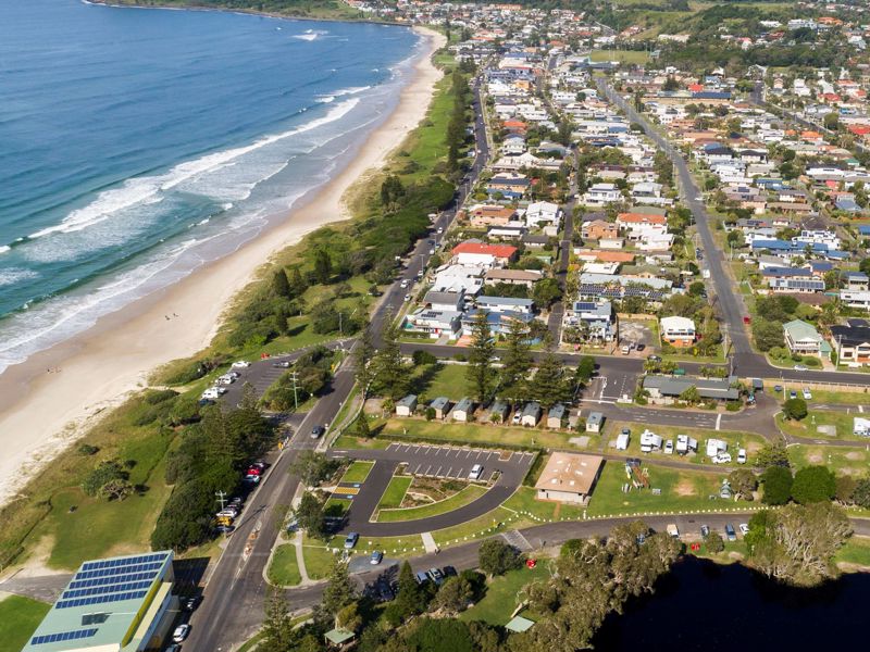 Reflections Lennox Head