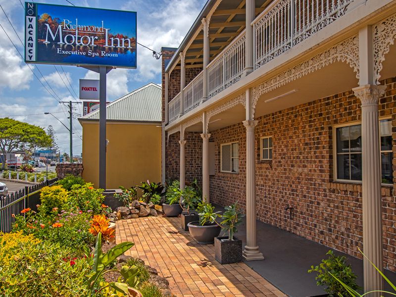 Richmond Motor Inn