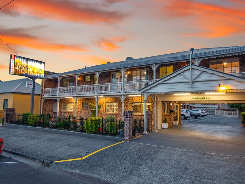 Richmond Motor Inn - Image 5