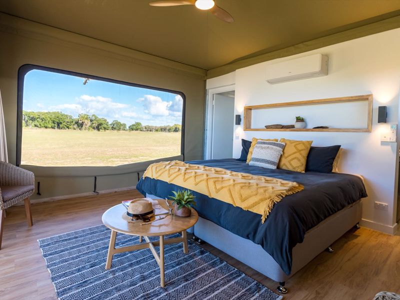 Rules Beach Holiday Park - Image 2