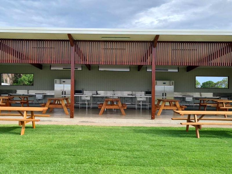 Rules Beach Holiday Park - Image 4