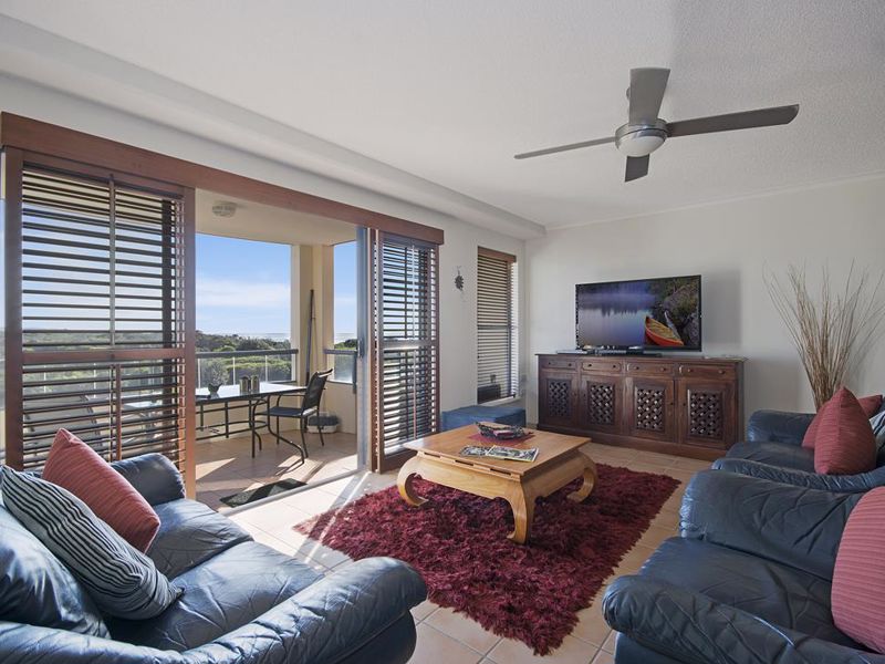 Salerno on the Beach - Image 2