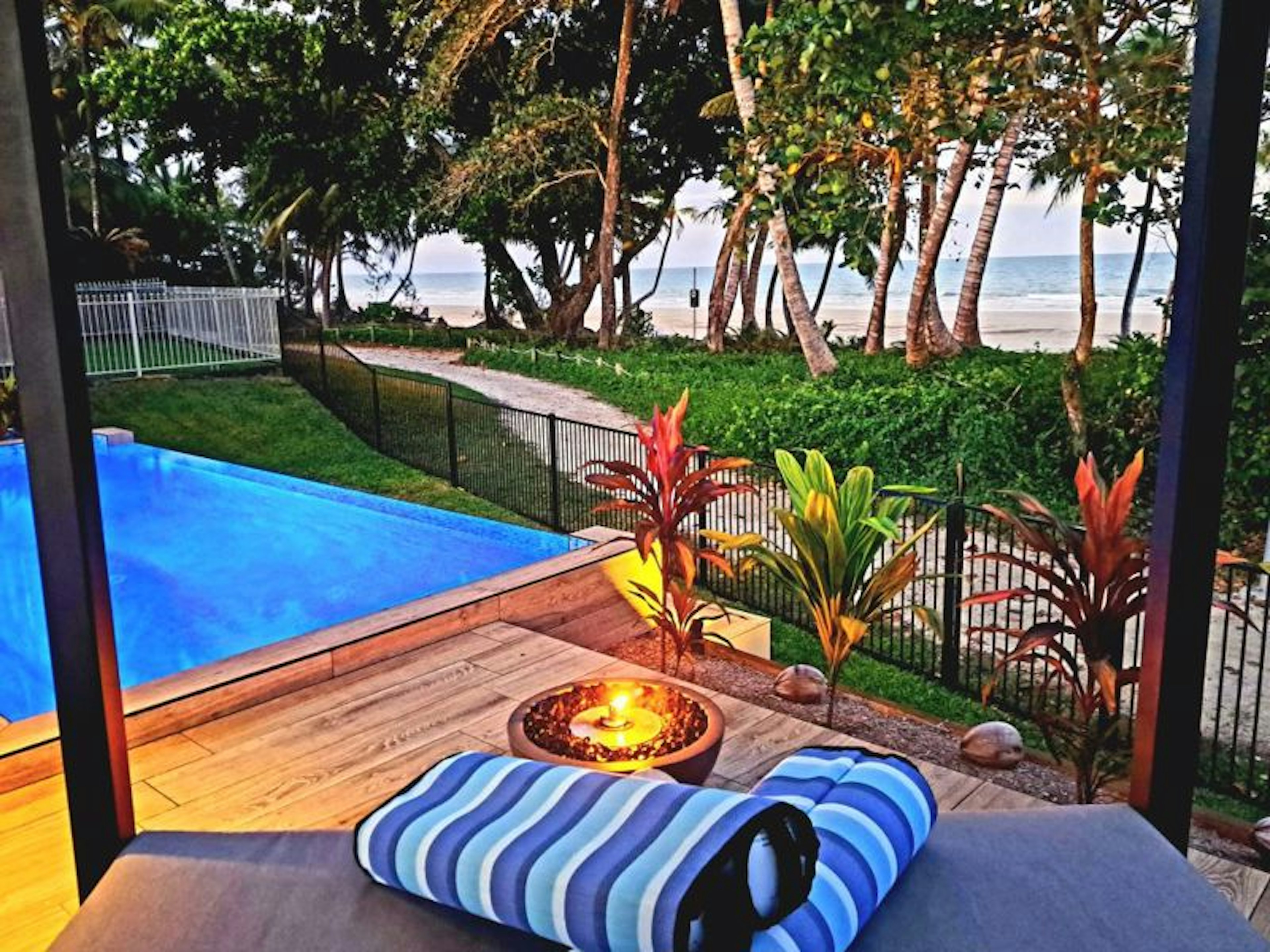 Seadreams Mission Beach - Image 4