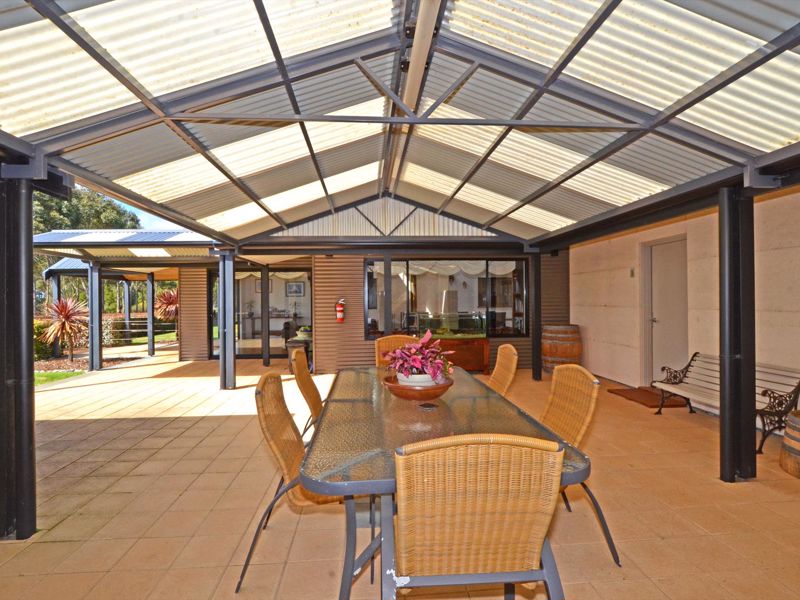 Sensational Heights Bed & Breakfast - Image 4