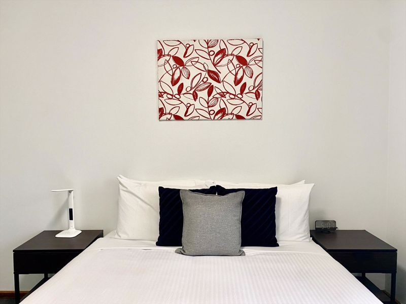 Sevens Avenue Guest House - Image 2