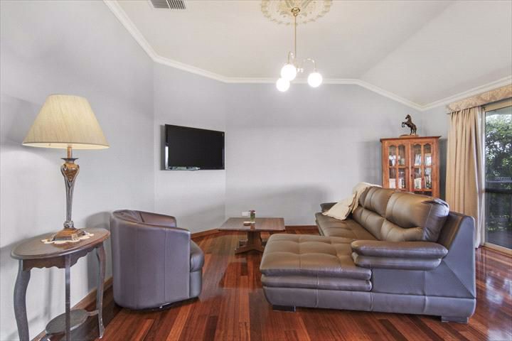 Shambhala Guesthouse - Image 5