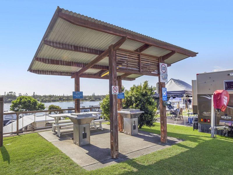 Shaws Bay Holiday Park - Image 2