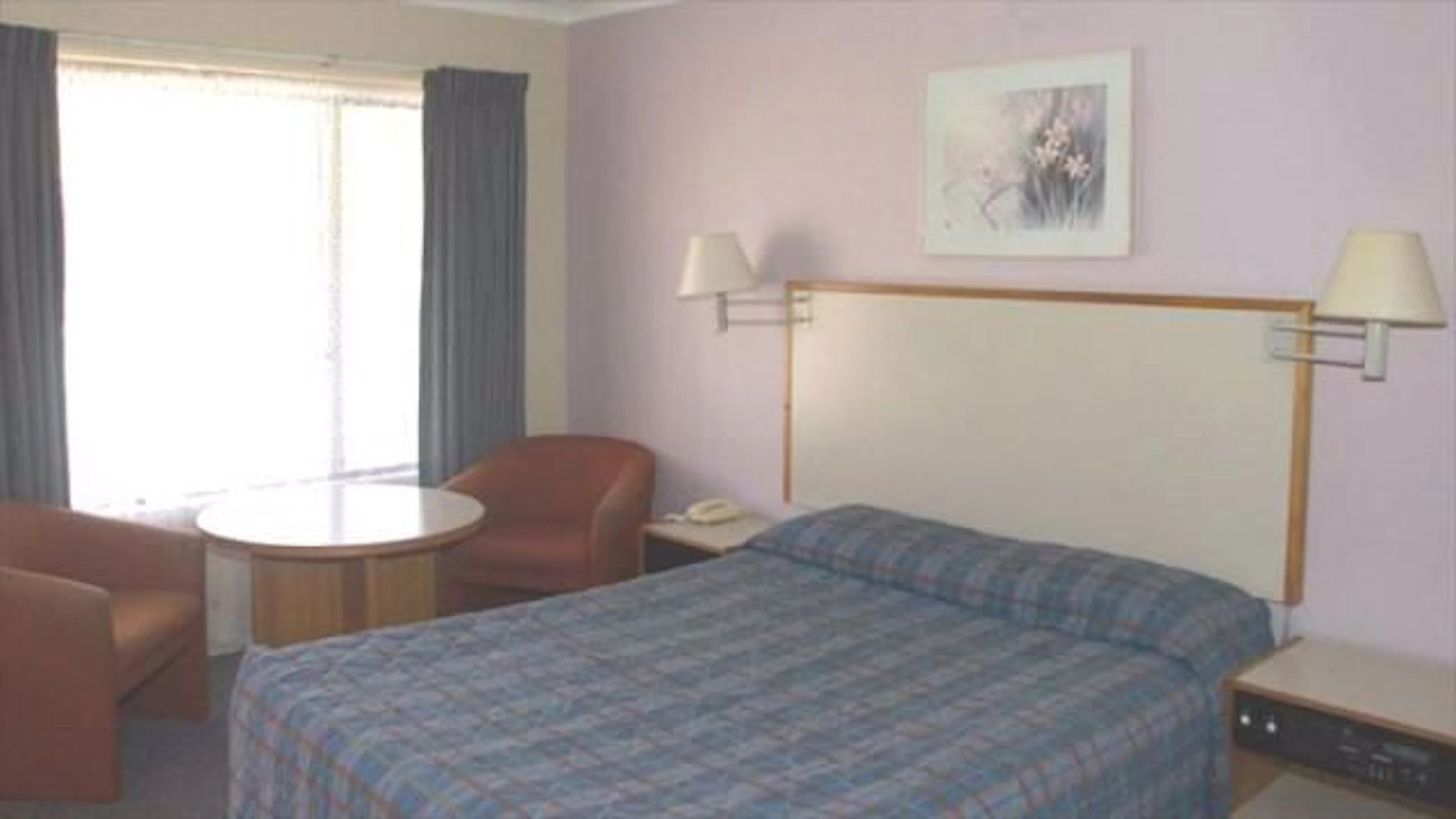 Sleepwell Motel - Image 3