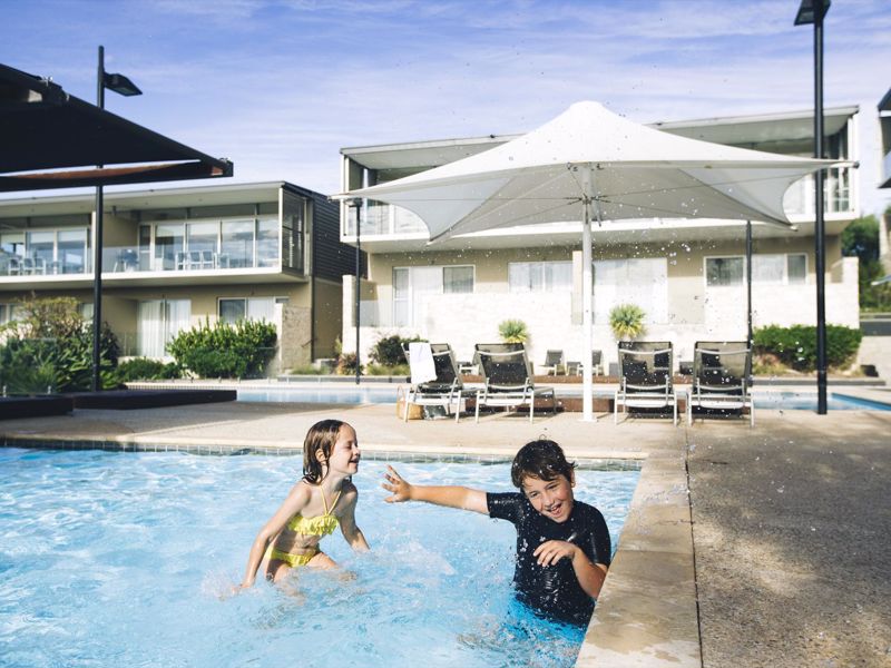 Smiths Beach Resort - Image 3